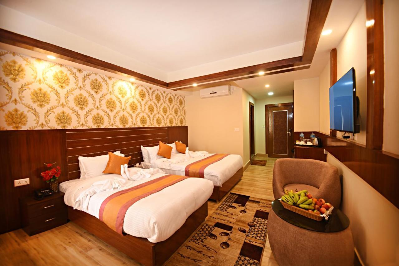 Hotel Simal Kathmandu Buitenkant foto