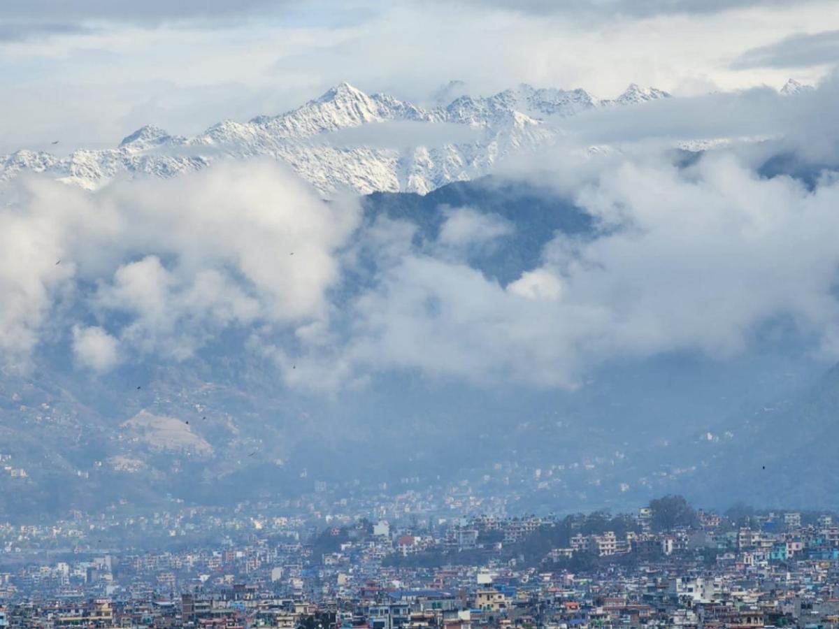 Hotel Simal Kathmandu Buitenkant foto