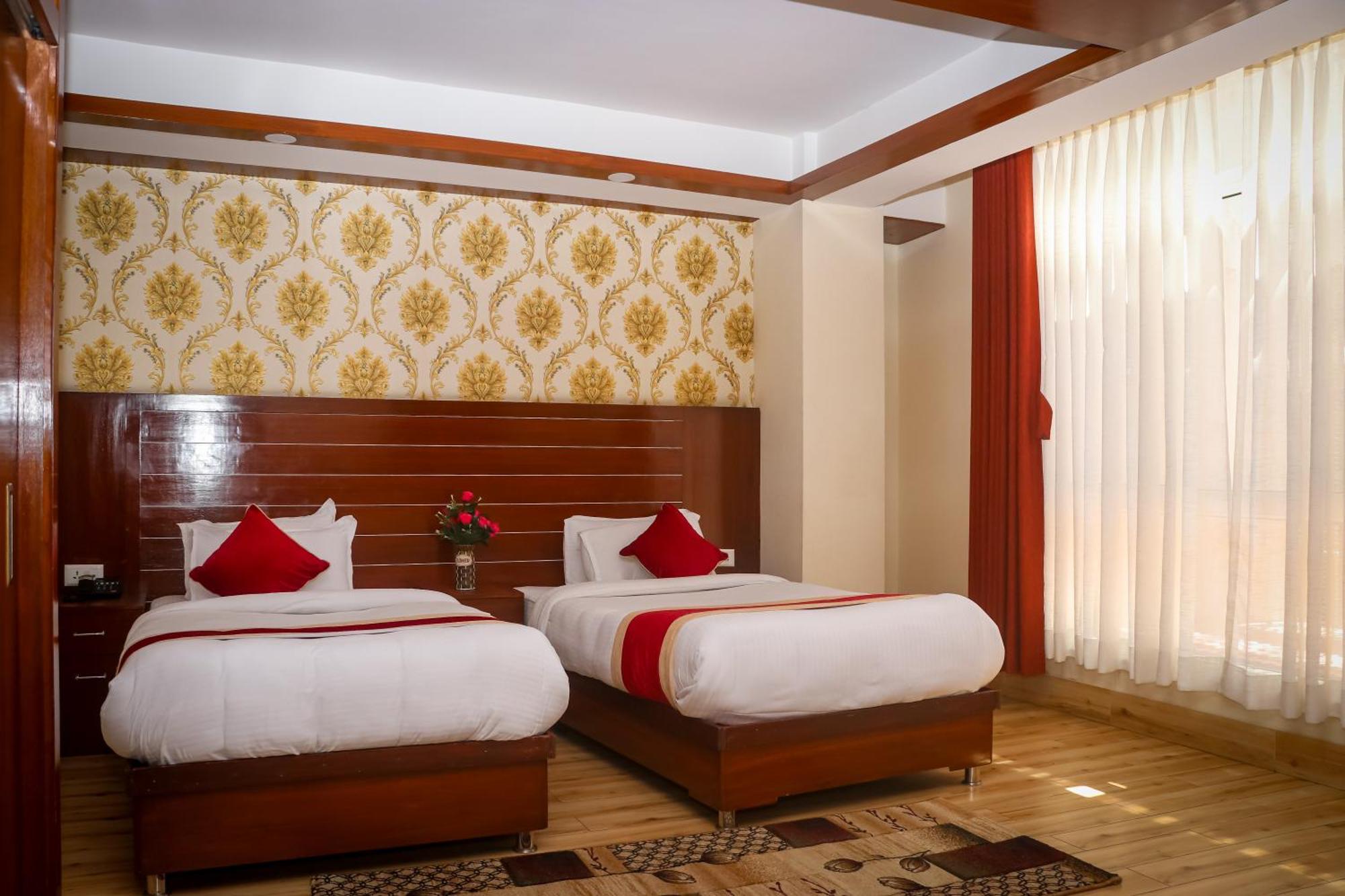 Hotel Simal Kathmandu Buitenkant foto
