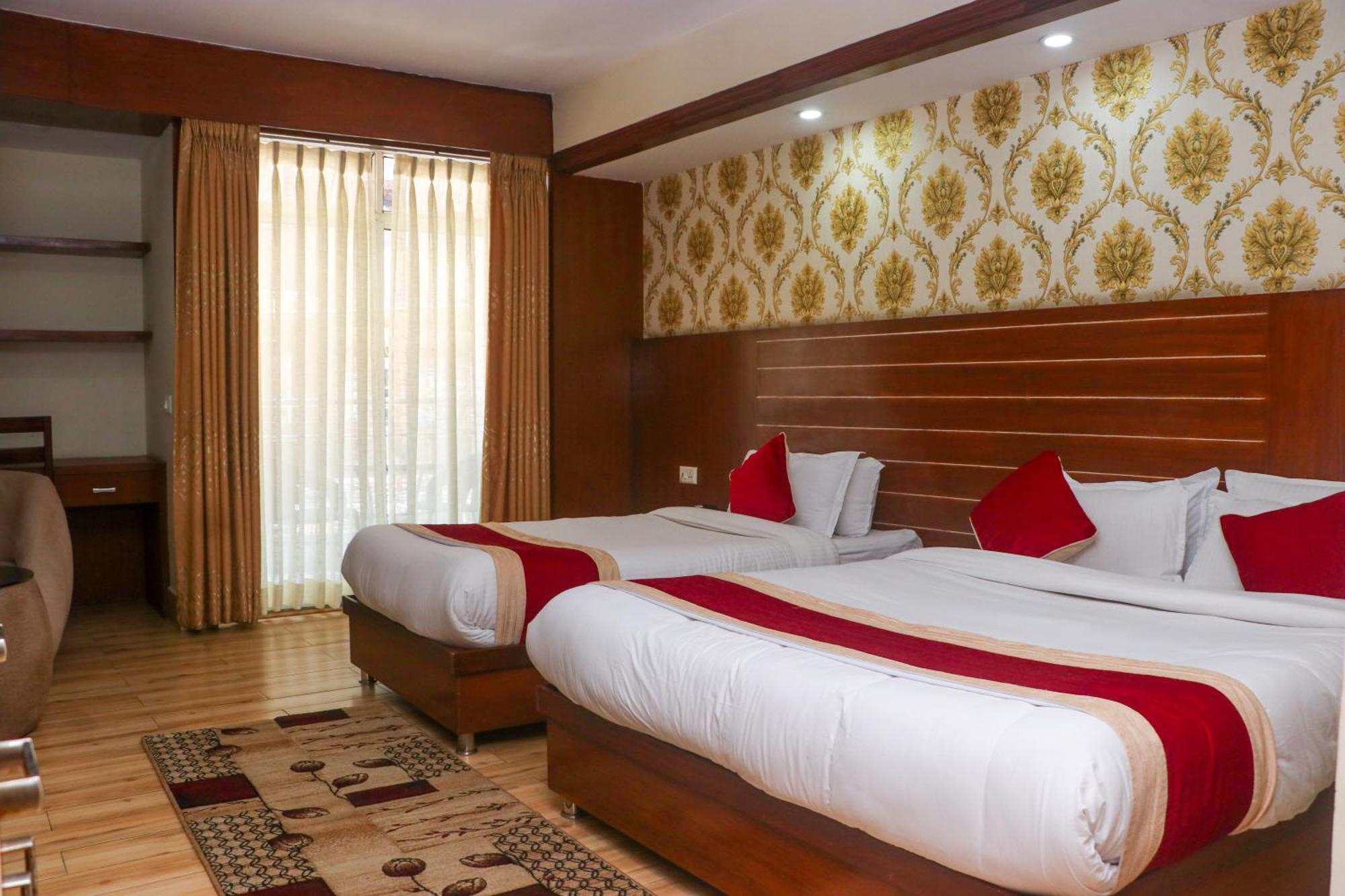 Hotel Simal Kathmandu Buitenkant foto